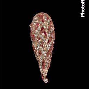 🚫SOLD🚫Teardrop Pendant